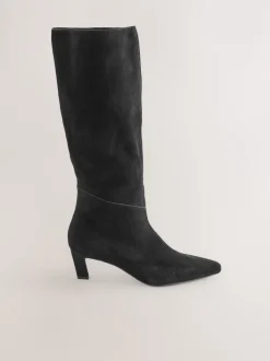 Next Suede noire - Bottes à talons Forever Comfort® à bout pointu Hot