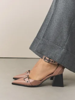 Next Taupe (Taupe) - Chaussures à talons carrés Forever Comfort® à bout pointu Clearance