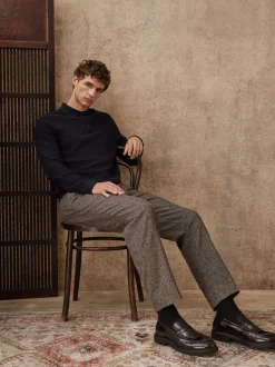 Next Taupe (Taupe) - Pantalon Nova Fides élégant texturé en laine à coupe fuselée coupe classique Hot