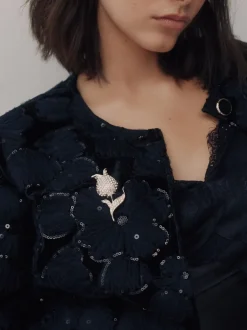 Next Ton d'or de rose - Broche rose scintillant Best