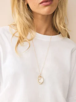 Next Tonalité d'or - Collier à pendentif cercle entrelacé