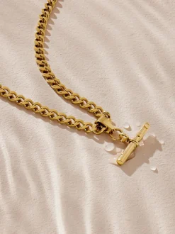 Next Tonalité d'or - Collier en acier inoxydable avec barre en T Outlet