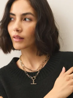 Next Tonalité d'or - Collier multicouche avec chaîne à barre en T