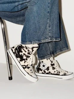 Converse Vache marron - Baskets Chuck Taylor en daim sur l’ensemble