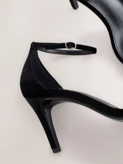 Next Velours noir - Sandales Forever Comfort® à talons et brides Discount