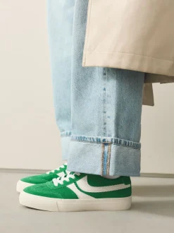 Next Vert - Baskets à lacets Forever Comfort® en daim à rayures latérales Online