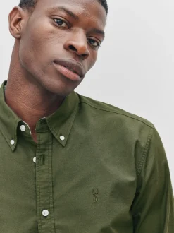 Next - Slim Fit (Slim Fit) - Chemise Oxford à manches longues vert foncé Outlet