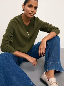 Next - Cardigan ajusté ultra-doux à col rond en laine Vert kaki Outlet