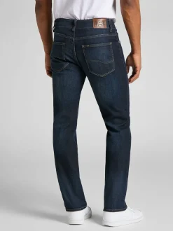 Lee Voyage - Straight Fit Extreme Motion Jeans Online