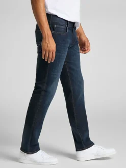 Lee Voyage - Straight Fit Extreme Motion Jeans Online